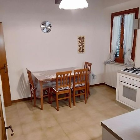 Apartmán La Casa Di Elisa Vinci Exteriér fotografie